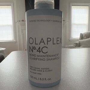 OLAPLEX No.4C Bond Maintenance Shampoo